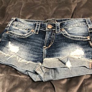 26 silver lowrise shorts 3 1/2 inch